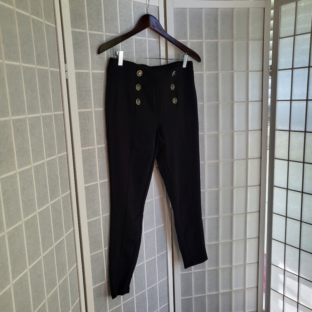 Truth Black Leggins with Gold Buttons Sz M
